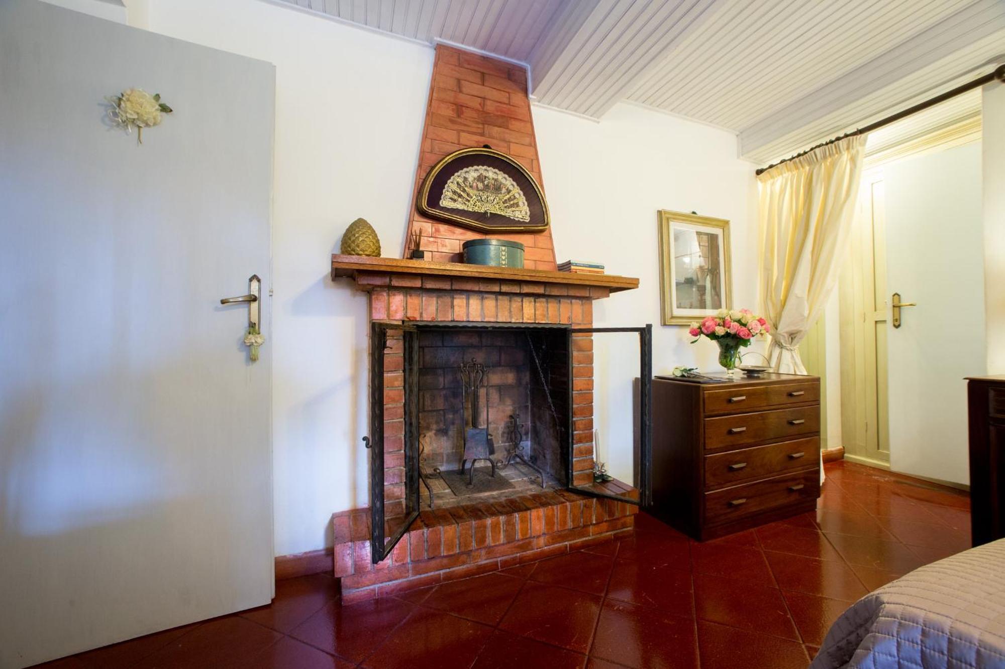 Casa Matilde Bed & Breakfast Mommio Oda fotoğraf