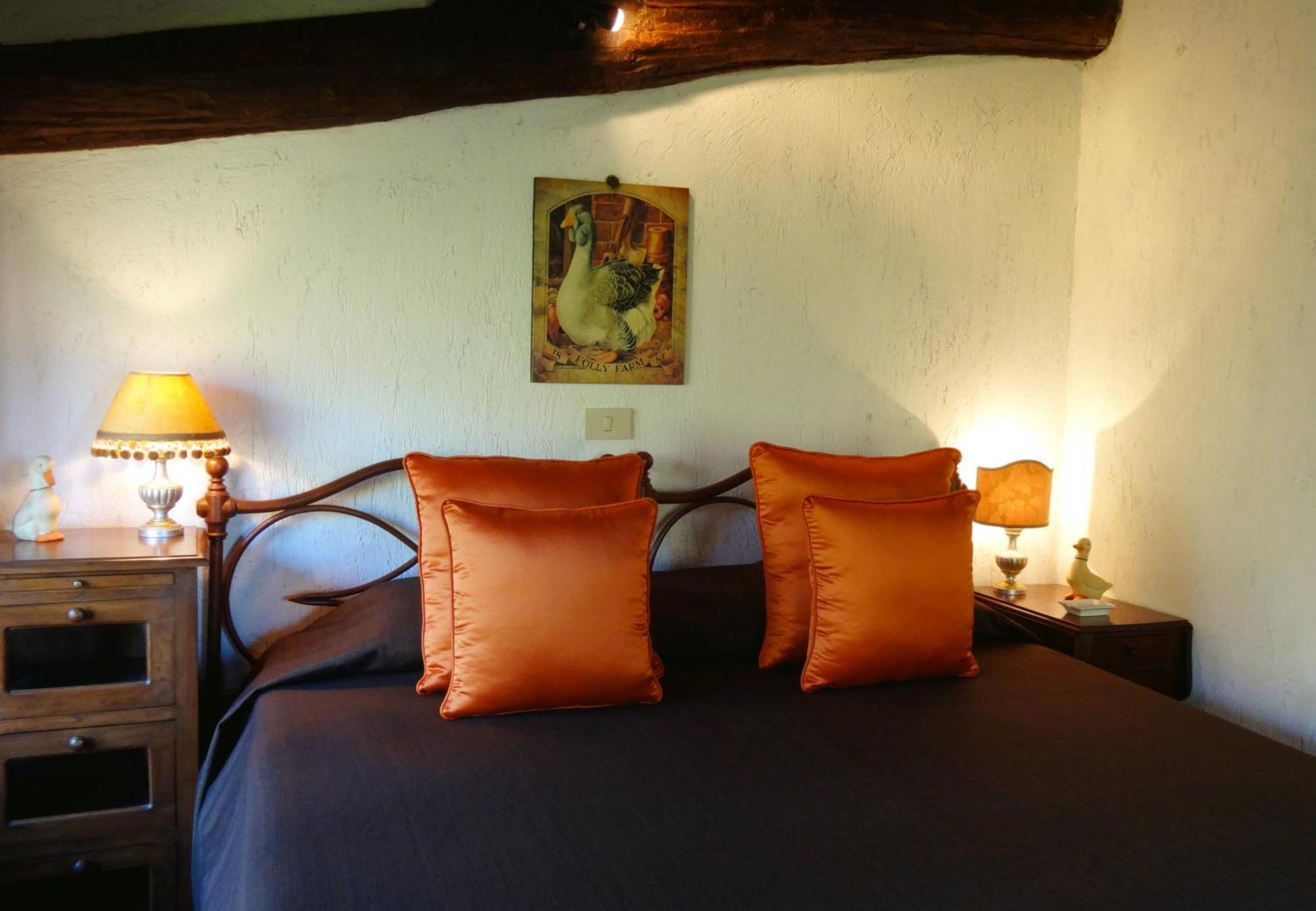 Casa Matilde Bed & Breakfast Mommio Oda fotoğraf
